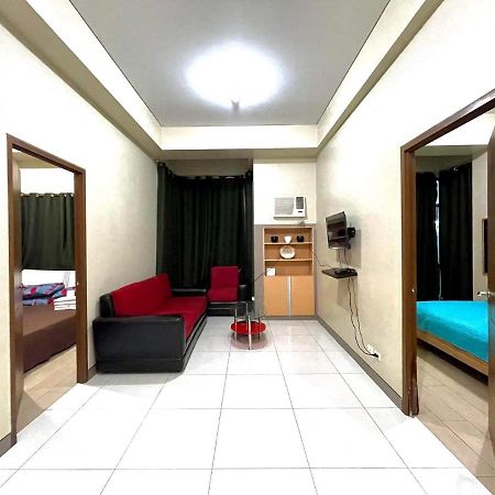 Lovely 2 Bed Room Condo Infront Of Naia Terminal 3 Манила Экстерьер фото